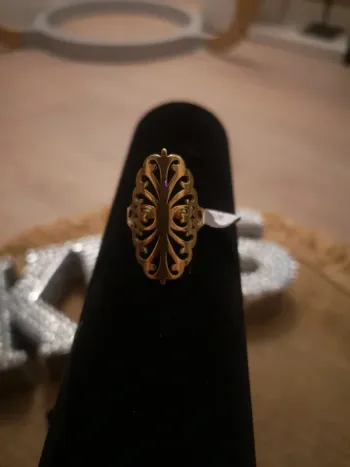 Bague dorée taille 11