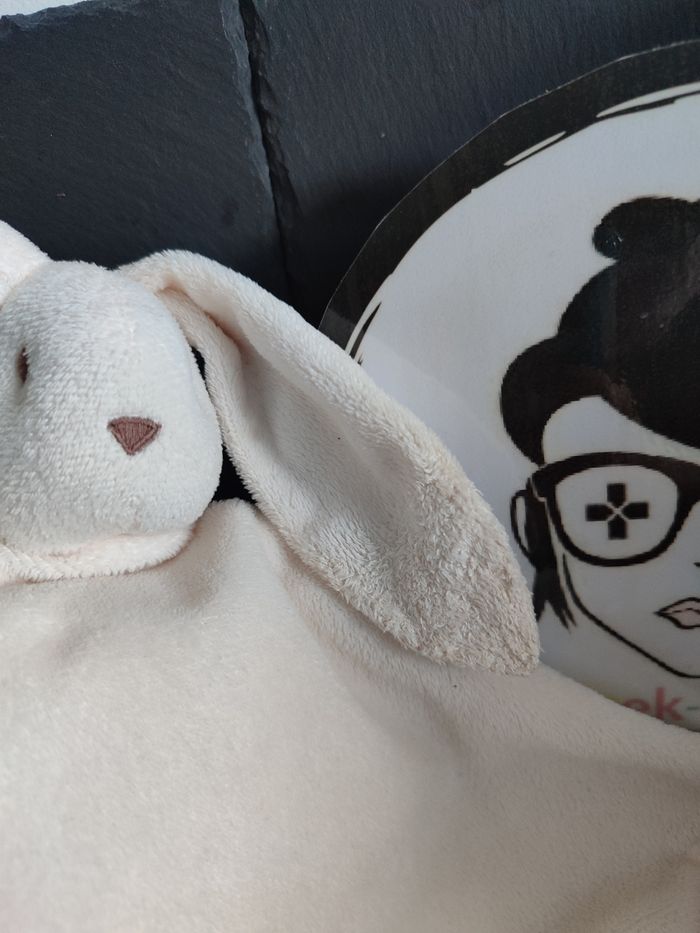 Doudou Lapin Blanc Beige Crème Marron Sergent Major Étoile Mouchoir Plat 3370 - photo numéro 3