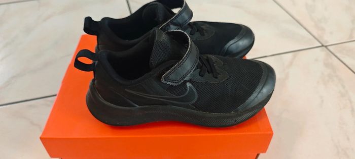 Nike star runner 3 taille 31.5 - photo numéro 4