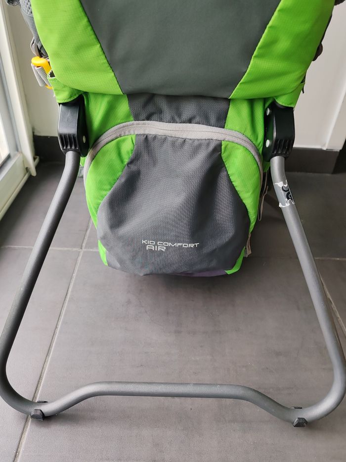 Porte bébé Deuteur Kid Comfort Air Vert avec Reposes Pieds et Housse de pluie - photo numéro 6