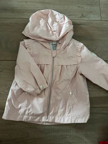Veste légère à capuche