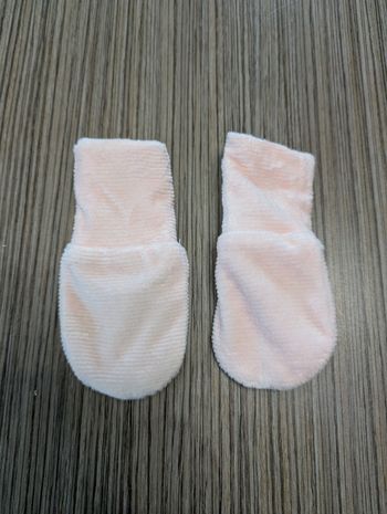 Chaussons bébé rose