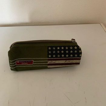 Trousse