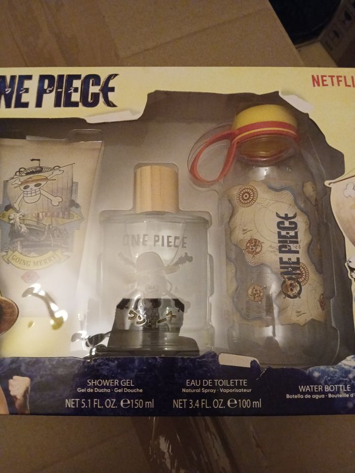 Coffret collector one piece Netflix - photo numéro 3