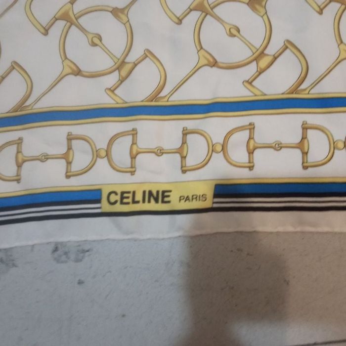 CELINE  MAGNIFIQUE carrée  blanc n=bleu doré