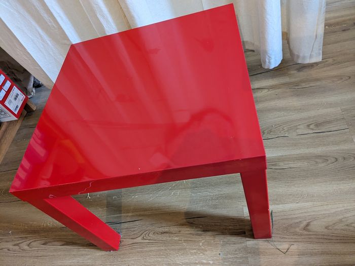 Table ikea rouge Lack - photo numéro 2