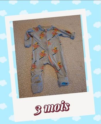Pyjama 3 mois moufles et pied intégré