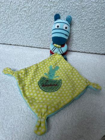 Doudou plat Pommette Zèbre bleu