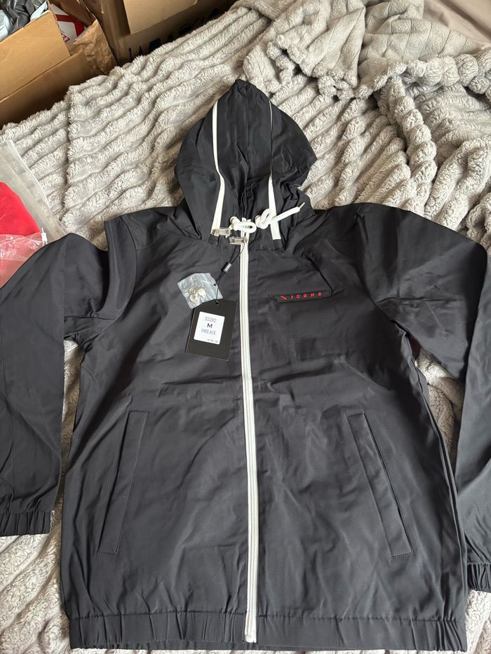 Veste noir fine - photo numéro 3