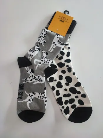 Paire de chaussettes dépareillées