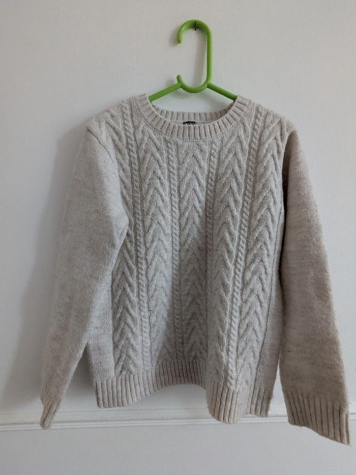 Pull beige 8 ans