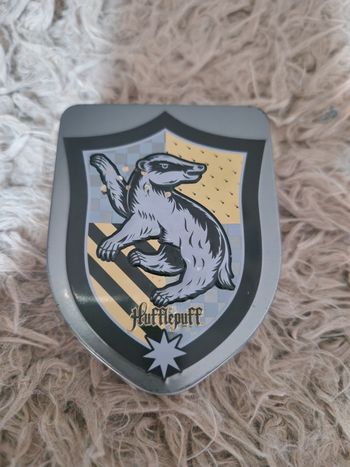 Petite boîte en métal Poufsouffle - Harry Potter