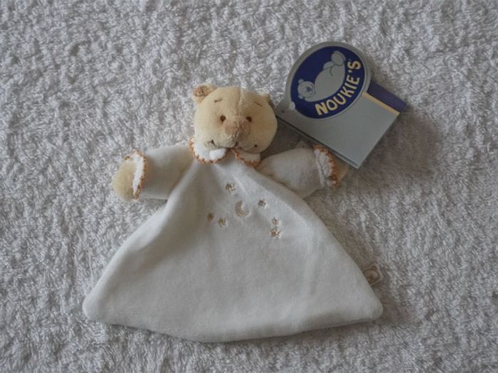 Doudou Ours beige/blanc Noukie's neuf avec étiquette