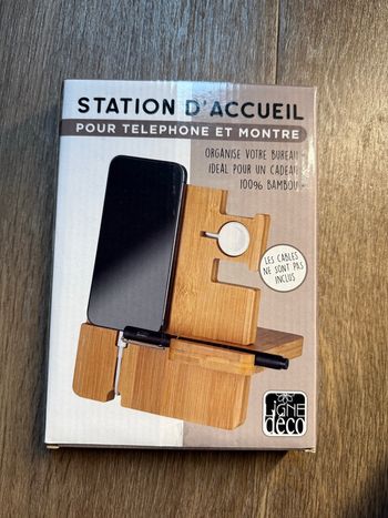 Station d’accueil bureau téléphone en bois neuve
