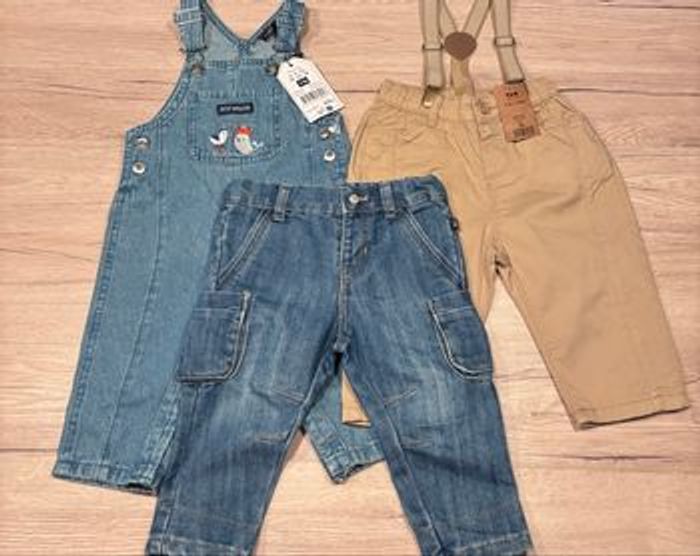Lot  de pantalons 3, 6& 9 mois