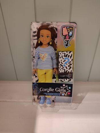 Corolle girl Zoé shopping surprise