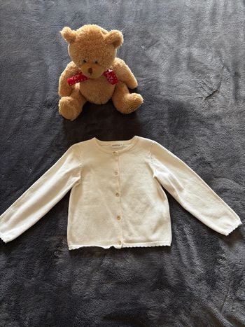 Gilet fille neuf 4 ans 