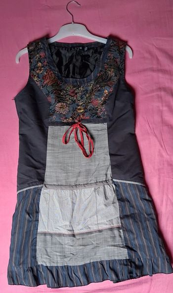 Robe taille 4