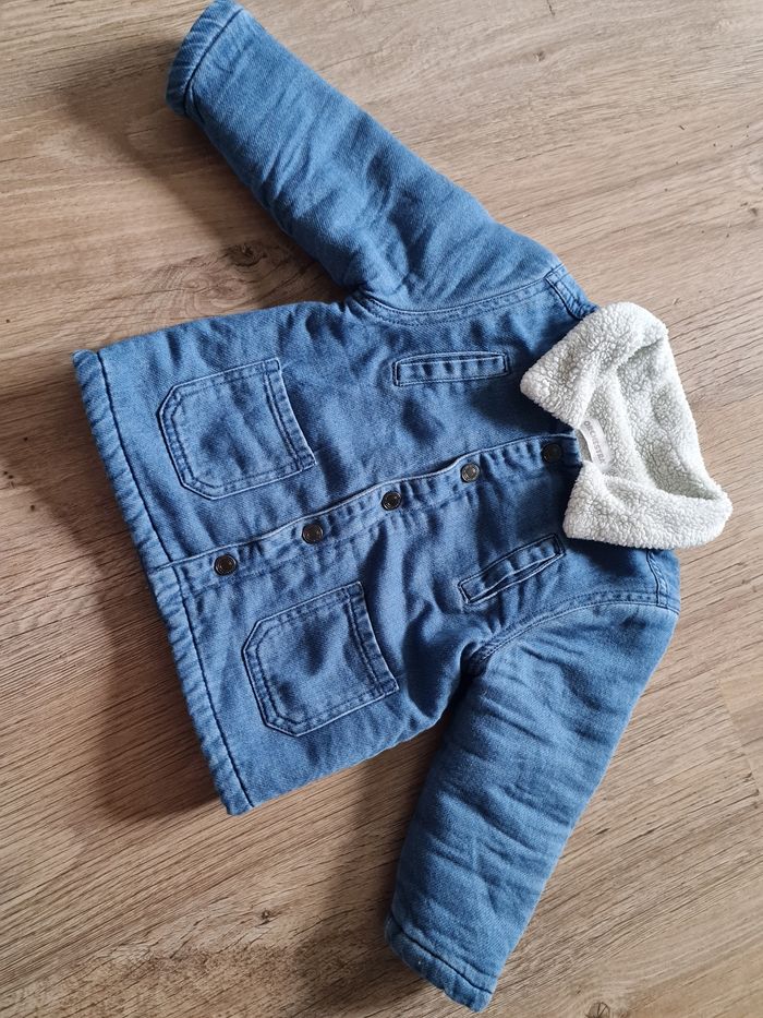 2 blousons garçon 12 mois - photo numéro 4