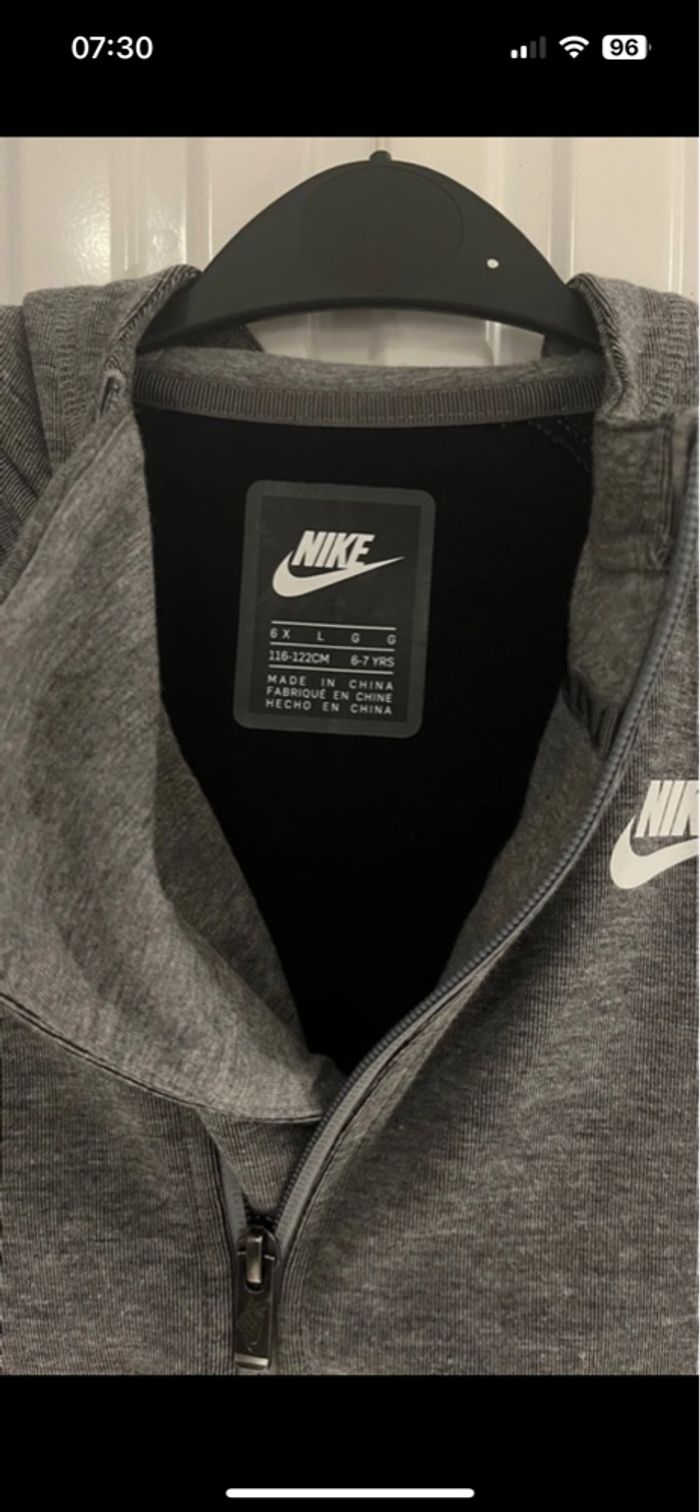 Ensemble Nike Tech fille 6/7 ans - photo numéro 4