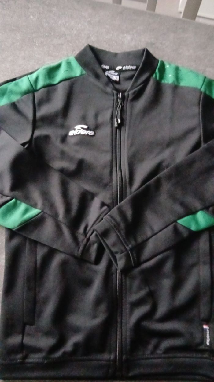 Ensemble jogging eldera - photo numéro 7