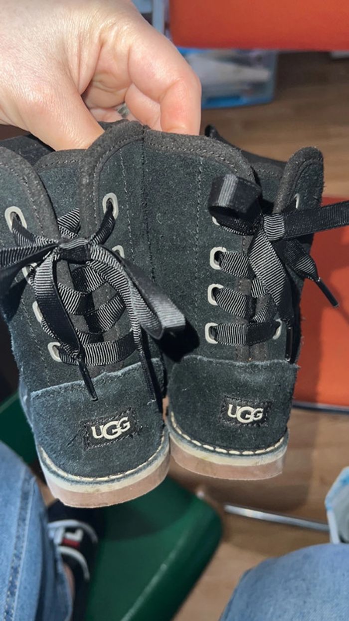 Bottes UGG - photo numéro 2