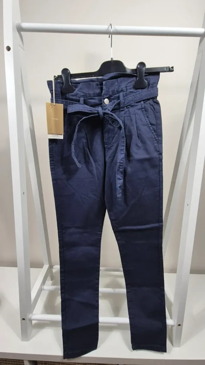 Pantalon Taille Haute Bleu Femme – Ceinture à Nouer – T36 – A18