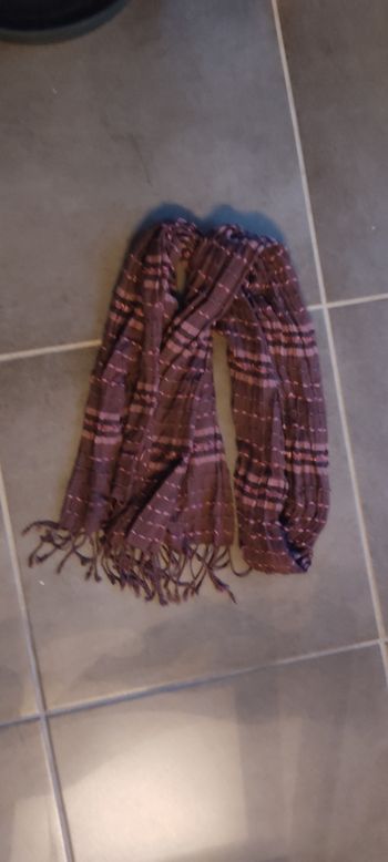 Foulard Cache cache