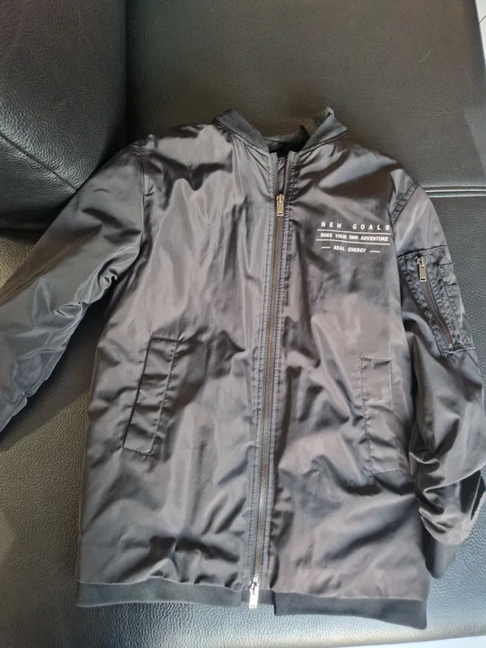 Blouson garçon Zara noir taille 8 ans - photo numéro 5