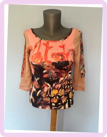 🌺 T-shirt Save The Queen – Taille L – Rose & noir avec manches tulle beige 🌺