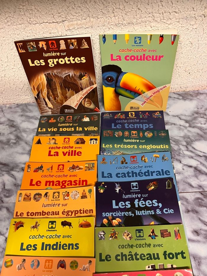 21 livres cache cache Atlas jeunesse - photo numéro 2