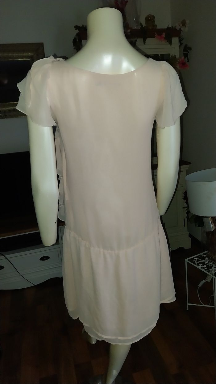 Robe élégante rose poudré neuve 34/36 - photo numéro 3