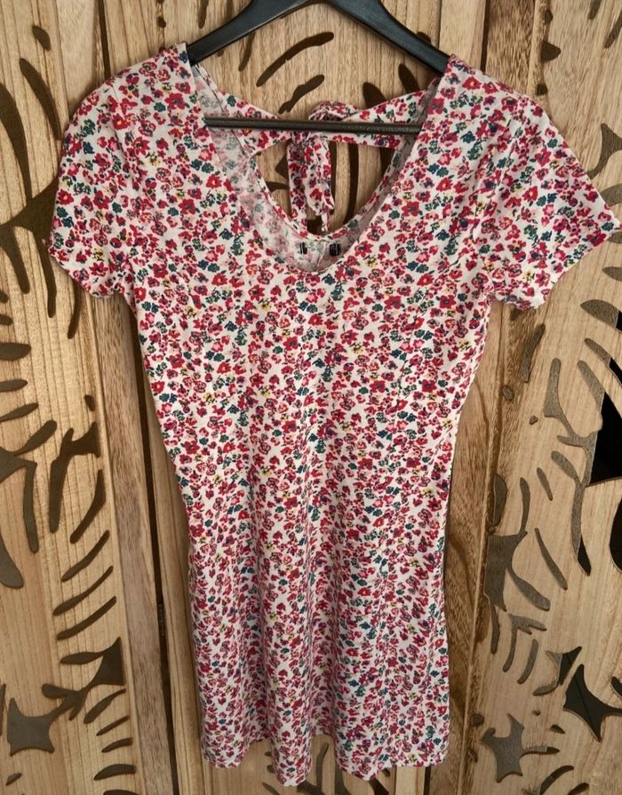 Robe imprimée fleurie col V - photo numéro 8