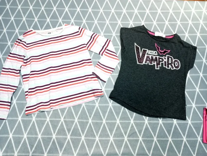 🦄Lot 5 vêtements, 6 ans - photo numéro 4
