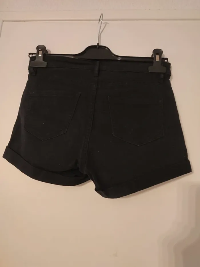 Short en jean 34 - photo numéro 3