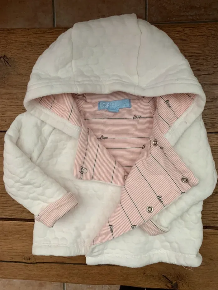 Gilet/manteau blanc bébé fille 6 mois