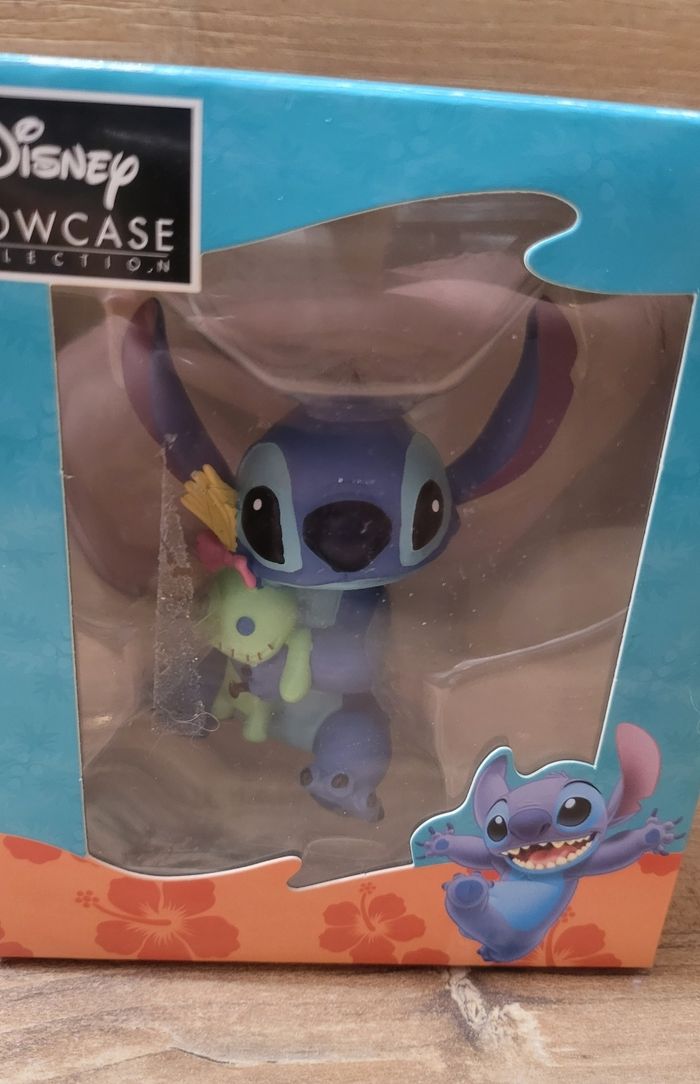 Mini figurine Stitch avec souillon