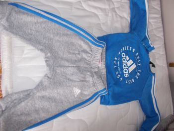 survetement Adidas 3-6 mois