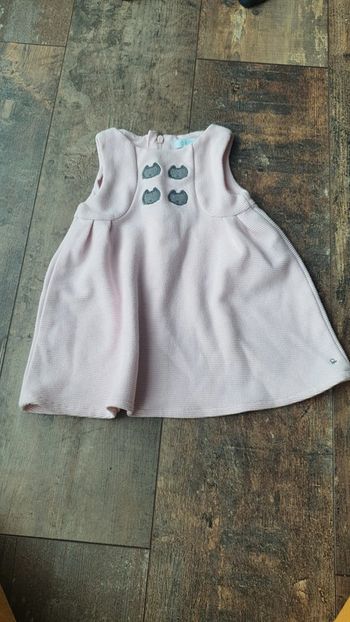 Robe Obaïbi 12 mois en très bon état