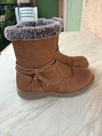 Bottes filles fourrés taille 33