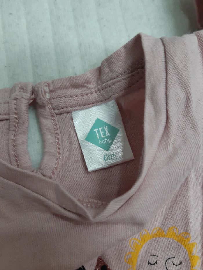 Tenue tee-shirt et short 6 mois - photo numéro 5