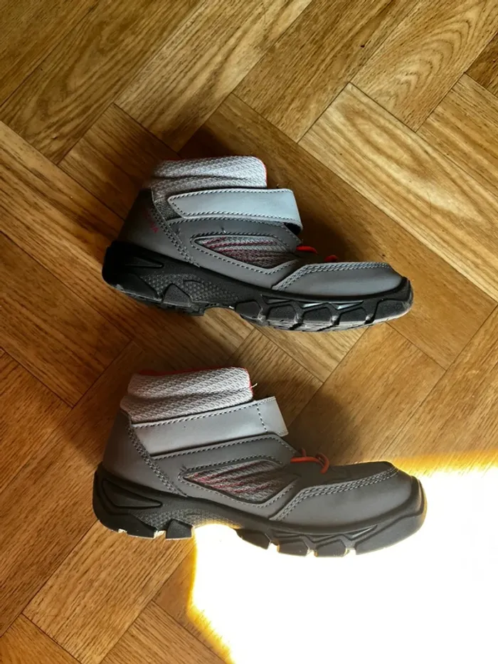 Chaussures de randonnée fille 28 quechua - photo numéro 3