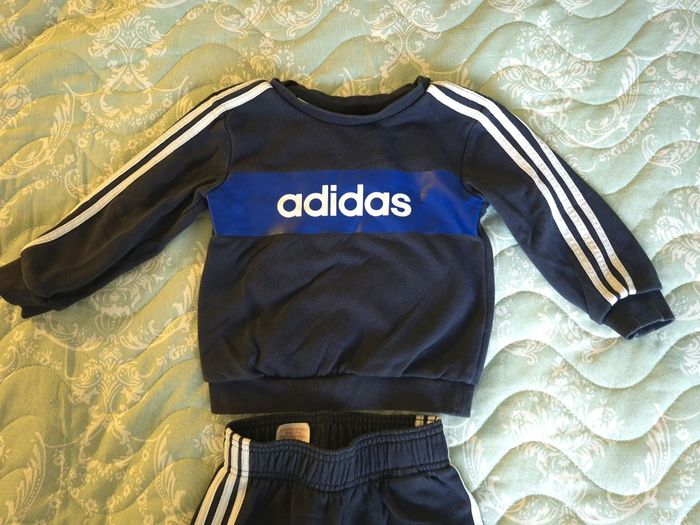 Ensemble jogging Adidas 18/24 mois - photo numéro 3