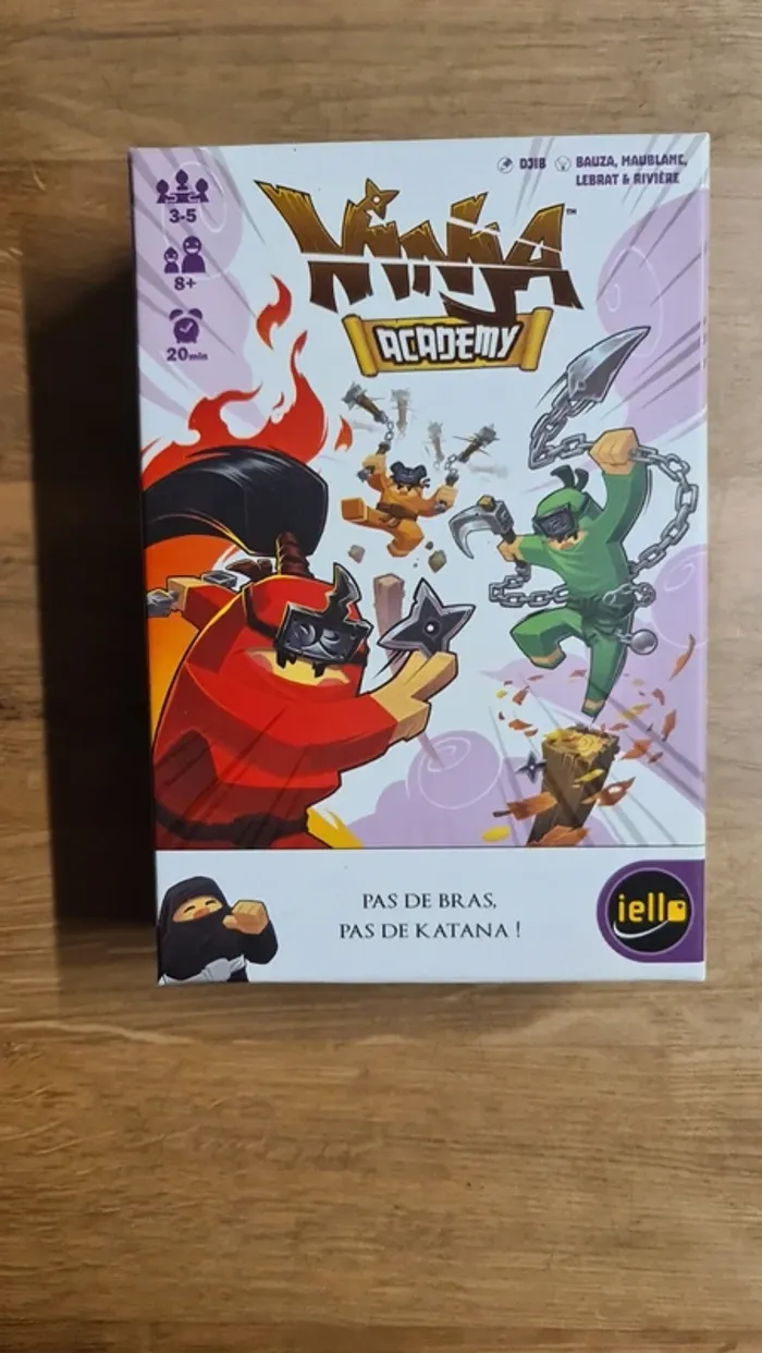 Proche du neuf jeu de société Ninja Academy des éditions Iello - photo numéro 2