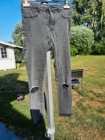 Jeans à trous
