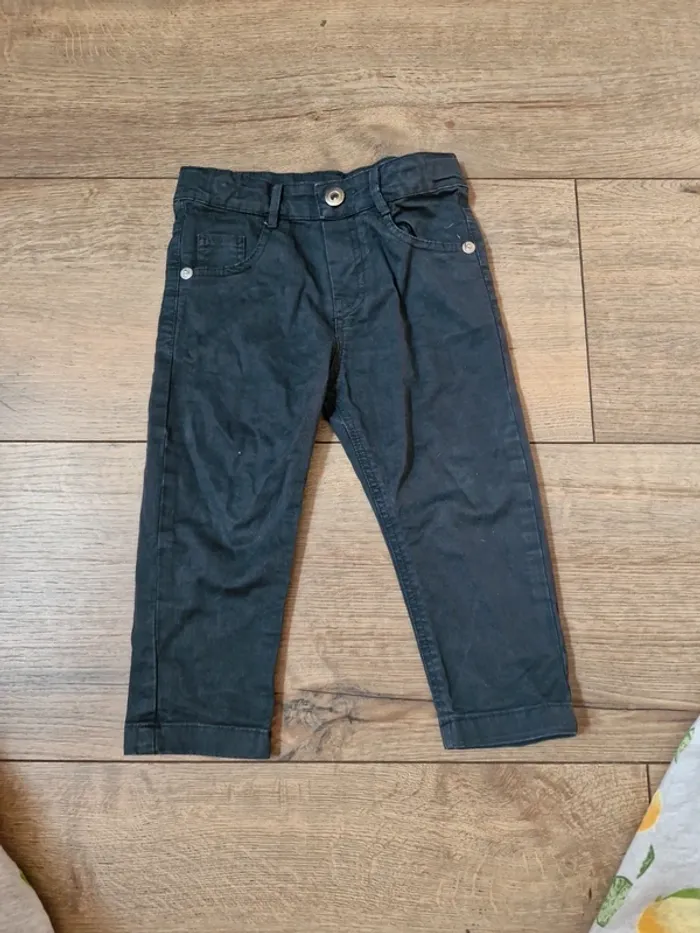 Pantalon demi saison noir 12/18 mois