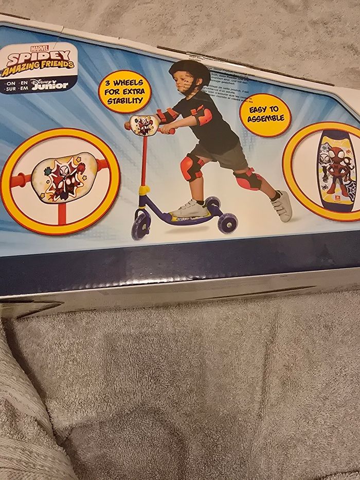 Trotinette 3 roux disney - photo numéro 4