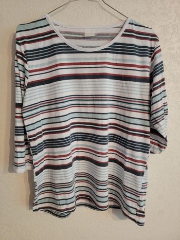 T-shirt à rayures pour l'été léger grunge tie and dye