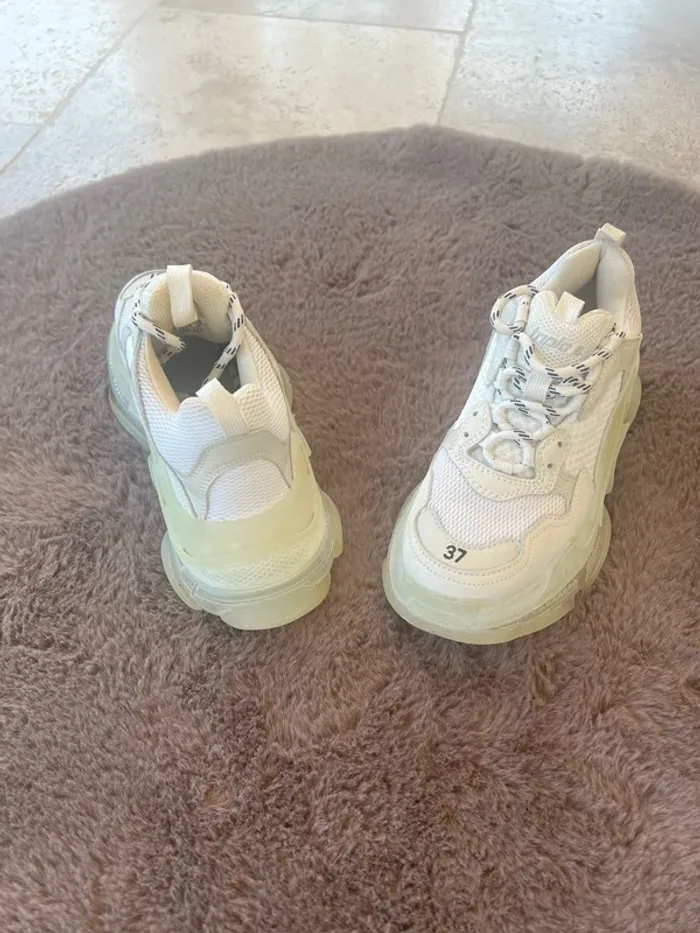 Balenciaga Triple S - photo numéro 4