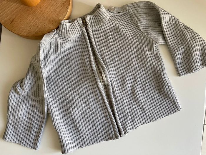 Gilet gris bébé - photo numéro 3